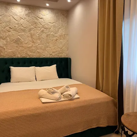 Retreat Vourvourou * Diaporos